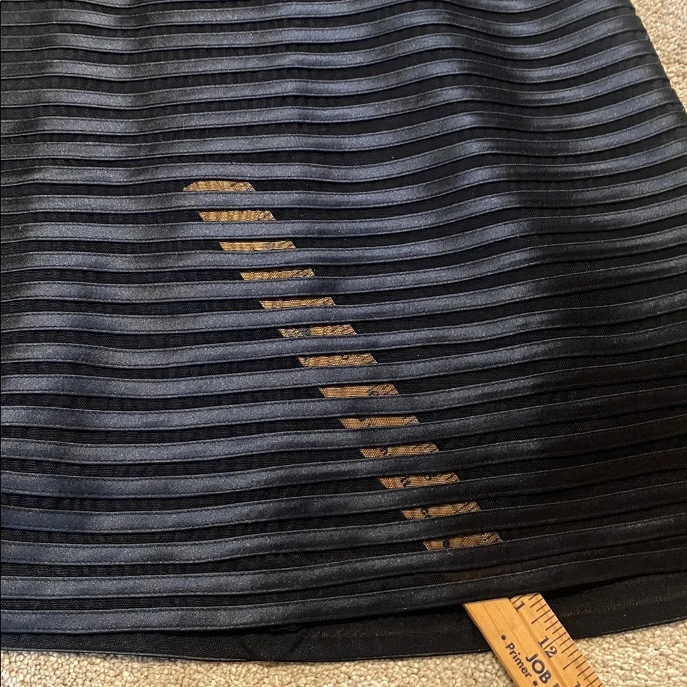 BCBGMAXAZRIA Satin/Mesh Sweetheart Neckline Evening Cocktail Gown/Prom/Wedding - Picture 8 of 15